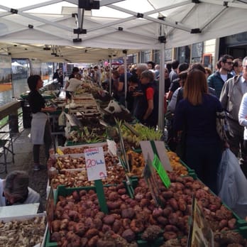 Mercatone dell'Antiquariato - Huge assortment of flower bulbs - Antiques Near Me - Milan, Michigan