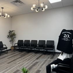 Dentists On Nellis - Waiting area/lobby