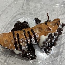 All Star Pizza & Pasta - Cannoli