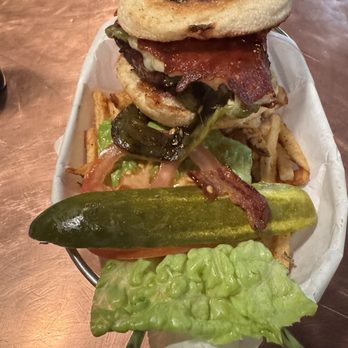 Diablo Burger - Juicy beef patty with prickly pear glaze, Anaheim chili, Monterey Jack, and bacon--sweet, smoky, and delicious. - Burgers Near Me - Flagstaff, Arizona