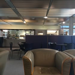 Lufthansa Business Lounge