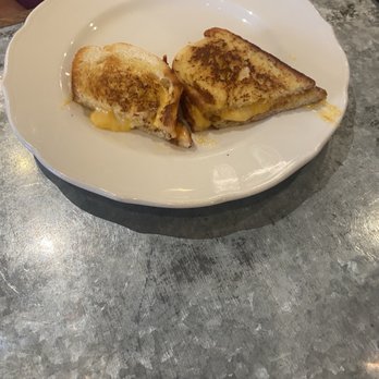 Three Cats - Not your mommas grilled Cheese - New American Near Me - Clawson, Michigan