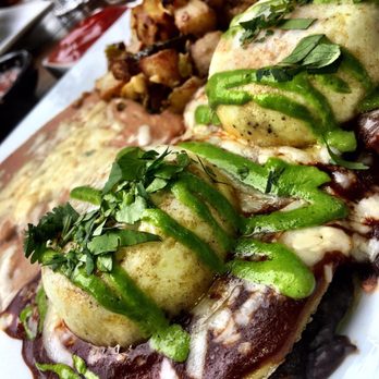 Sandbar Cocina y Tequila - Huevo Ranchero Xtapa with chorizo $10.50 - Sports Bars Near Me - Santa Barbara, California
