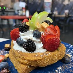 Blue Moon Cafe - Half stack capt crunch French toast.