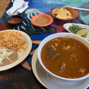 7 Mares Grill - Mexican Near Me - Oakley, California