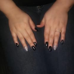 Hola Nails - I Luv my Nails $40