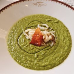 Café Carducci - Pea purée with squids - delicious!