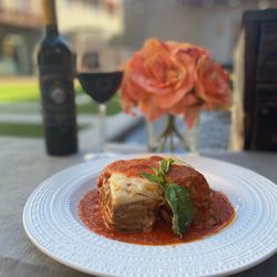 Vic & Ola's - Bolognese Lasagna