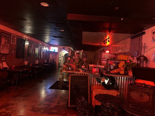 Elmer's BBQ by null