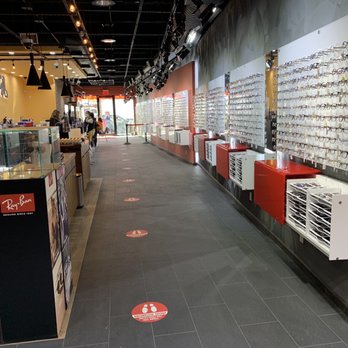 Eye Solutions - Inside - Eyewear & Opticians Near Me - Flushing, New York