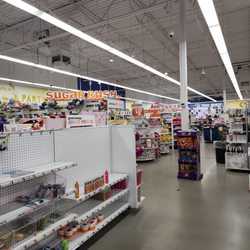 Five Below - Inside front entrance view