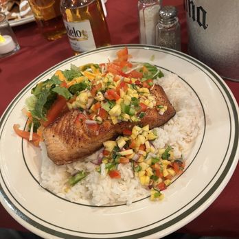 La Casa de Julia - Salmon - Tacos Near Me - Woodside, New York