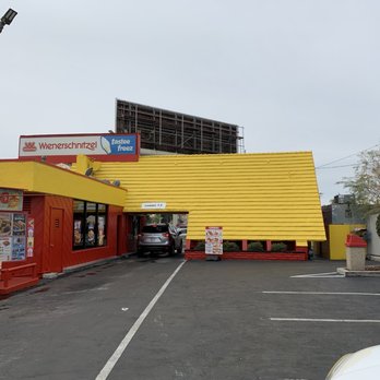 Wienerschnitzel - Fast Food Near Me - Torrance, California Wienerschnitzel - Fast Food Near Me - Torrance, California
