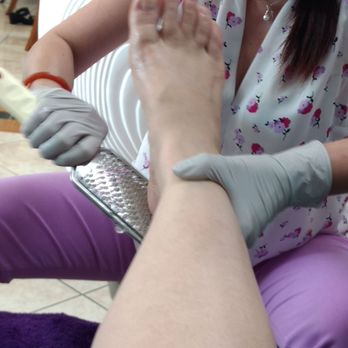 Tiffany's Nails - Cheese grater being used during my pedicure. - Nail Salons Near Me - Stone Mountain, Georgia Tiffany's Nails - Cheese grater being used during my pedicure. - Nail Salons Near Me - Stone Mountain, Georgia