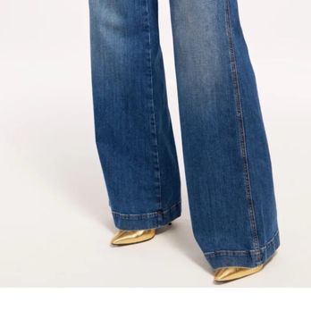 Able Alterations - What the hem should have looked like. - Sewing & Alterations Near Me - Scottsdale, Arizona