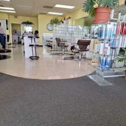 Heads Up Design Studio - The cute little salon.