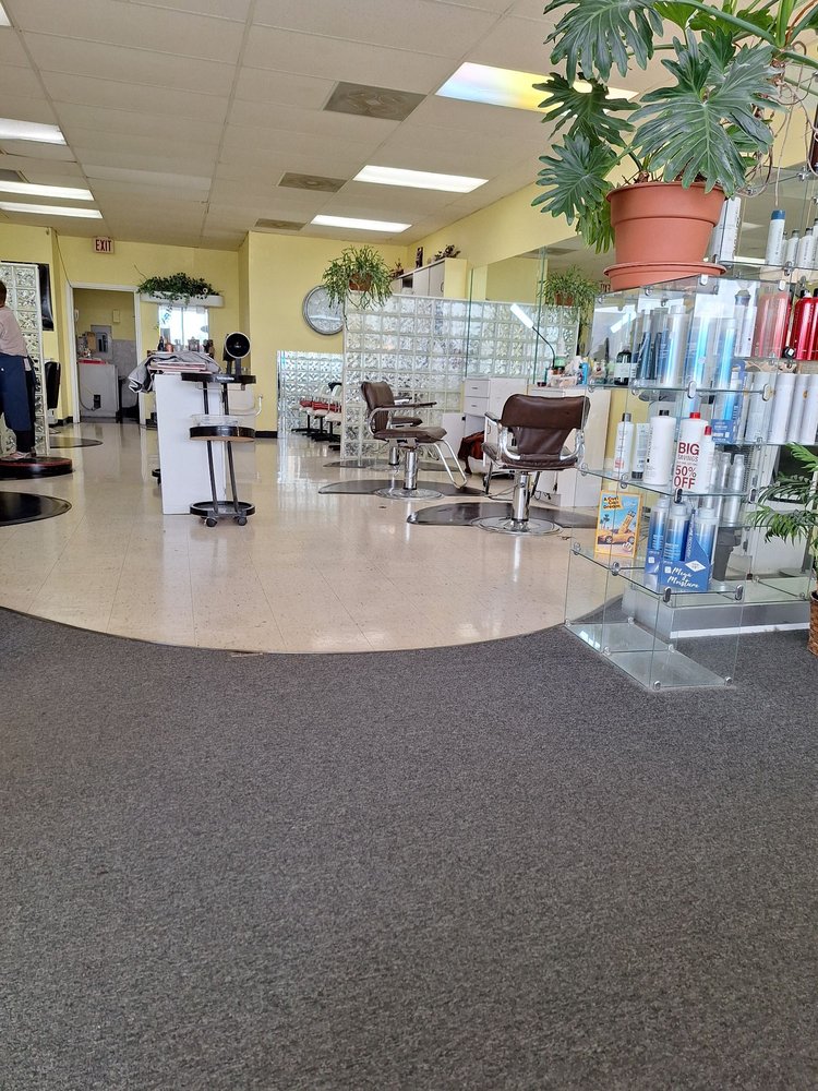 HEADS UP DESIGN STUDIO Updated September 2024 5329 Mt View Rd