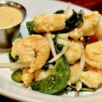 Chubby Noodle - Fried Shrimp with Basil - Asian Fusion Near Me - Cabo San Lucas, BCS Chubby Noodle - Fried Shrimp with Basil - Asian Fusion Near Me - Cabo San Lucas, BCS