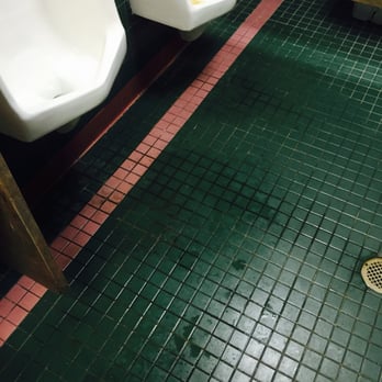 Moss Beach Distillery - Urine soaked men's room floors at Moss Beach Distillery - Seafood Near Me - Moss Beach, California Moss Beach Distillery - Urine soaked men's room floors at Moss Beach Distillery - Seafood Near Me - Moss Beach, California