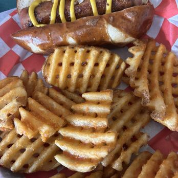 Twisted Plants - Sausage Party - Vegan Near Me - Cudahy, Wisconsin