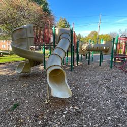 Edna Balz Lacy Park