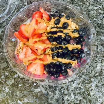 Botanicals Nola - Dat Fiya Pitaya & 2 vegan muffins- 1 Chantilly and 1 blueberry. - Juice Bars & Smoothies Near Me - New Orleans, Louisiana