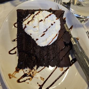 100 South Chophouse - Chocolate cake - Steakhouses Near Me - Elmhurst, Illinois 100 South Chophouse - Chocolate cake - Steakhouses Near Me - Elmhurst, Illinois