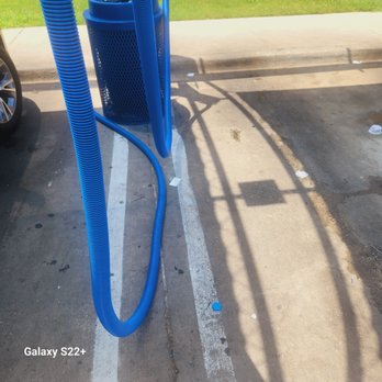 Super Star Car Wash - I35 Hwy & Pleasant Run Rd - Several Vaccum hoses not working - Car Wash Near Me - DeSoto, Texas Super Star Car Wash - I35 Hwy & Pleasant Run Rd - Several Vaccum hoses not working - Car Wash Near Me - DeSoto, Texas