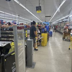 Dollar General - There is a Chevy Hispanic that was in charge