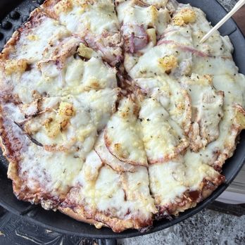 Silver Beach Pizza - Gluten free BBQ Chicken Pizza - Pizza Near Me - Saint Joseph, Michigan Silver Beach Pizza - Gluten free BBQ Chicken Pizza - Pizza Near Me - Saint Joseph, Michigan