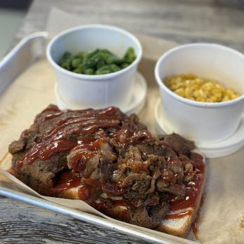 The Tattooed Pig - Media - Beef Brisket Platter - Sandwiches Near Me - Media, Pennsylvania The Tattooed Pig - Media - Beef Brisket Platter - Sandwiches Near Me - Media, Pennsylvania