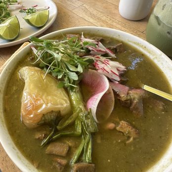 Pradera Brunch - Lengua en su jugo - Breakfast & Brunch Near Me - Baldwin Park, California