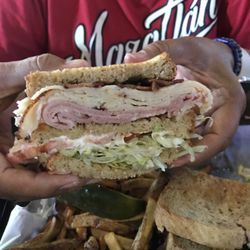 Famous Sam's - Turkey club