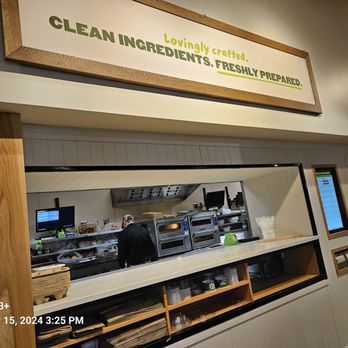 Panera Bread - the interior of a restaurant - Sandwiches Near Me - Clemmons, North Carolina