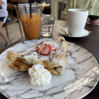 Brown Butter - Sweet Crepe Strawberry Banana Nutella - Desserts Near Me - Danville, California Brown Butter - Sweet Crepe Strawberry Banana Nutella - Desserts Near Me - Danville, California