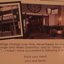 Akropol Family Restaurant & Dining Room