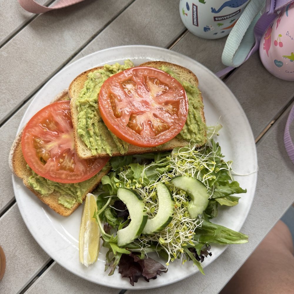 Kihei Caffe - Avocado toast - Hawaiian Near Me - Kihei, Hawaii Kihei Caffe - Avocado toast - Hawaiian Near Me - Kihei, Hawaii