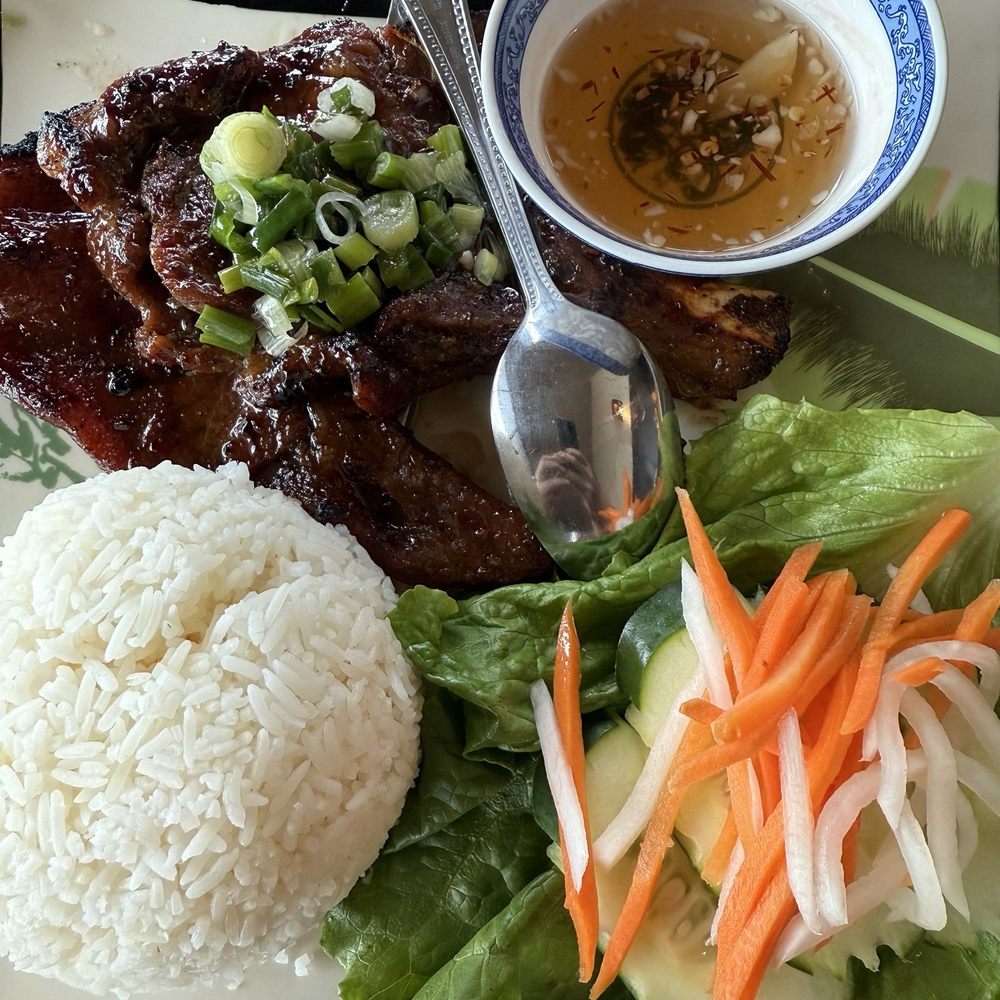 The Lemongrass - Grilled Pork Chops Rice - Vietnamese Near Me - Renton, Washington The Lemongrass - Grilled Pork Chops Rice - Vietnamese Near Me - Renton, Washington