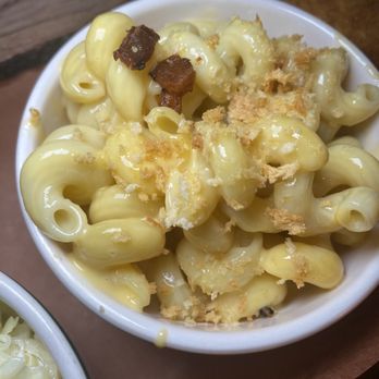 OISO BBQ PIT - Mac and Cheese, side order. - Barbeque Near Me - Fort Lee, New Jersey OISO BBQ PIT - Mac and Cheese, side order. - Barbeque Near Me - Fort Lee, New Jersey
