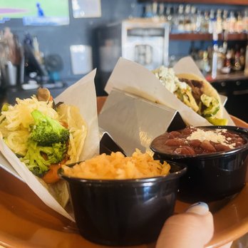 Cocina Madrigal - Taco plate with steak and veggie - Tacos Near Me - Phoenix, Arizona