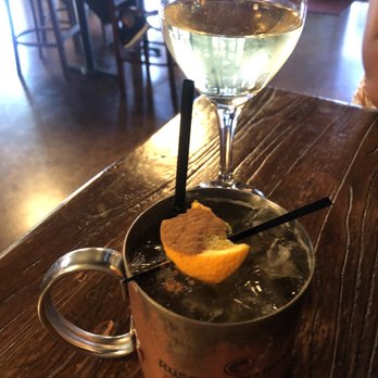 Red White & Brew - Irish mule and white wine - American Near Me - Mesa, Arizona