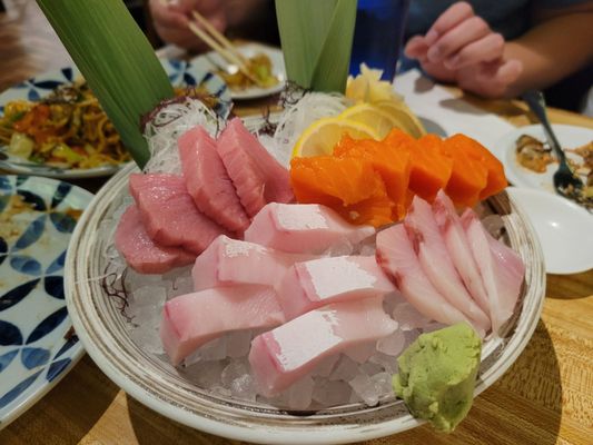 KANPAI - Sushi, Noodle, & Sake Bar by null
