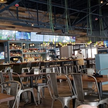 Esters Oneida Park - Bar Area - Pizza Near Me - Denver, Colorado Esters Oneida Park - Bar Area - Pizza Near Me - Denver, Colorado
