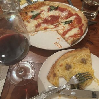 Uva Enoteca - Margherita Pizza - Italian Near Me - San Francisco, California Uva Enoteca - Margherita Pizza - Italian Near Me - San Francisco, California