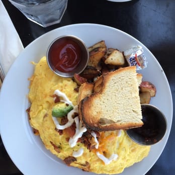 Blu Jam Cafe - California omelette. - Breakfast & Brunch Near Me - Sherman Oaks, California