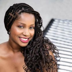 Nia Soule Salon