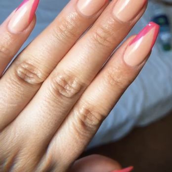 Bella Nails & Spa - Ken always does the best job ever. Nail shape, the thinness, the painting, always love the end result! :) - Skin Care Near Me - Riverside, California