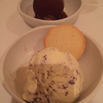 Ecco Midtown - Olive oil & cocoa nib ice cream - Modern European Near Me - Atlanta, Georgia