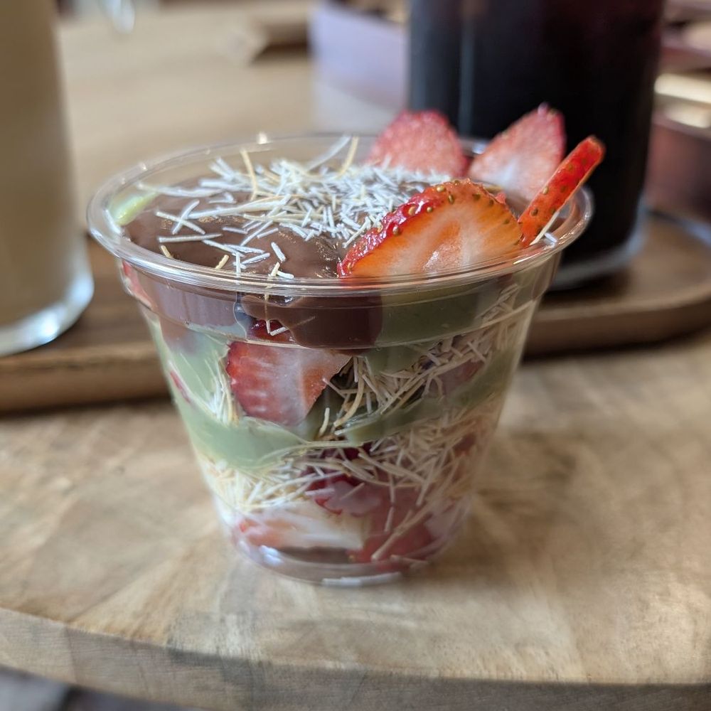 Soft Cafe - Dubai chocolate strawberry cup - Coffee & Tea Near Me - Hawthorne, California Soft Cafe - Dubai chocolate strawberry cup - Coffee & Tea Near Me - Hawthorne, California