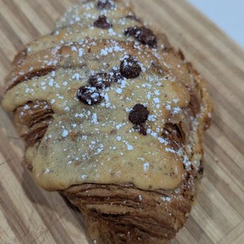 Brioche de Paris - The hazelnut paste and chocolate - Bakeries Near Me - Lafayette, California